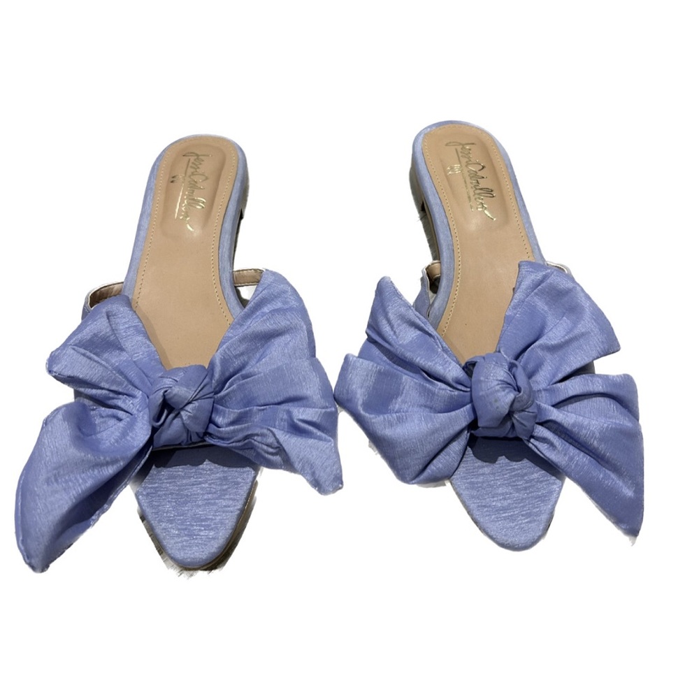 Jessica Arellano Flats